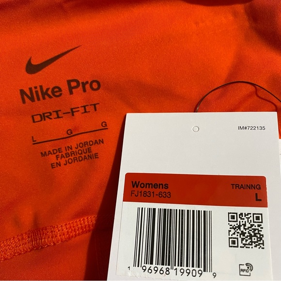 NWT, Nike Pro Dri-Fit Shorts - Picture 6 of 6